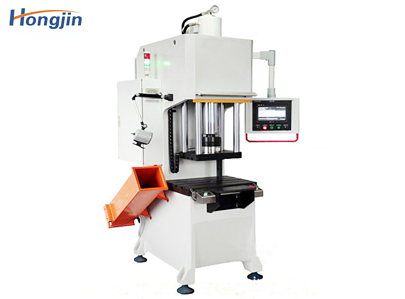 CNC hydraulic press